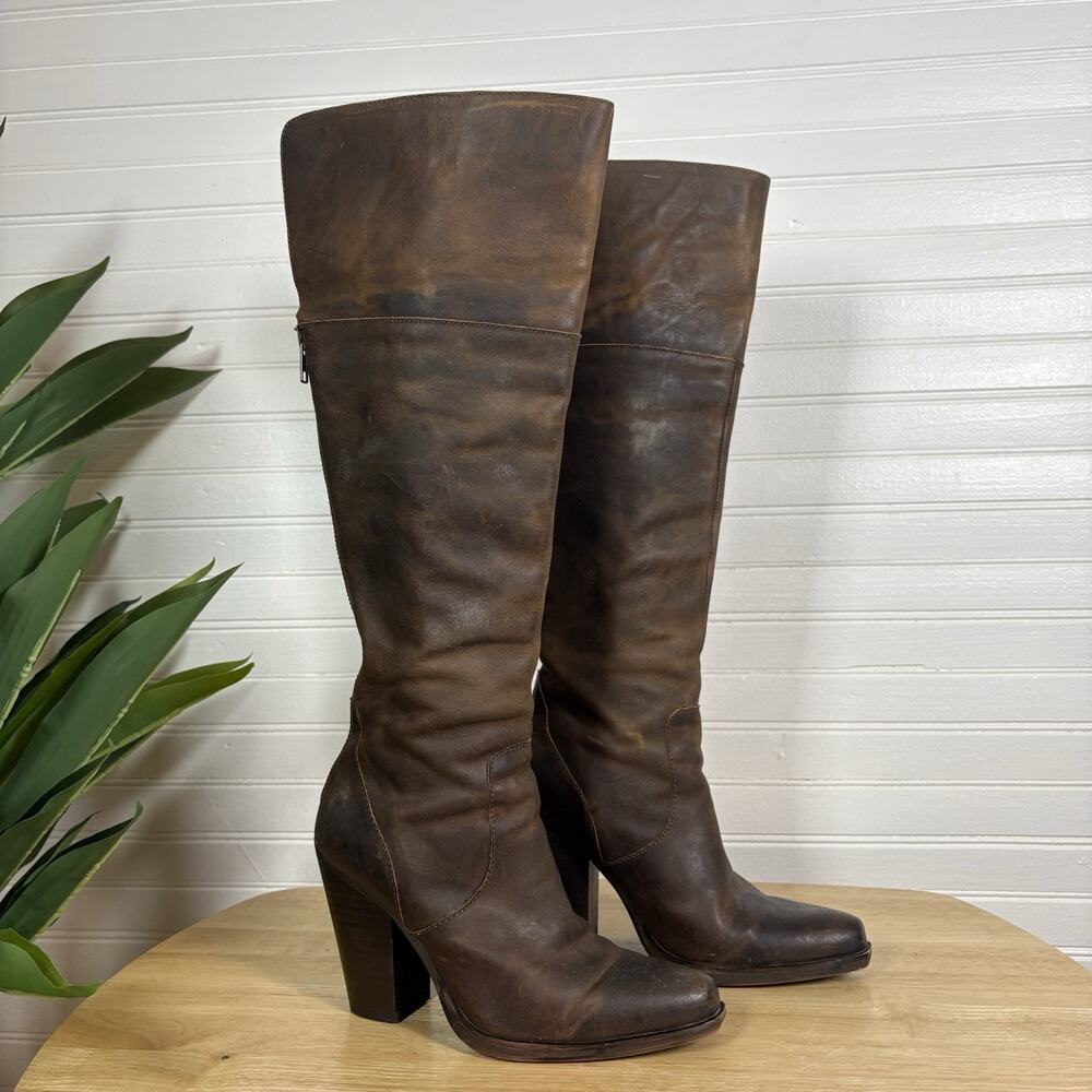Rare Steve Madden Rockiie Distressed Brown Leather Knee High Riding Boots 7.5B